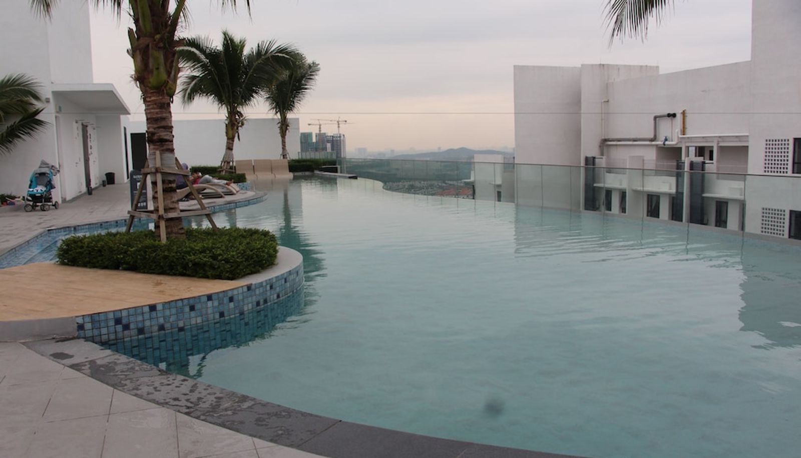 Piscina - Eclipse Residence Duplex