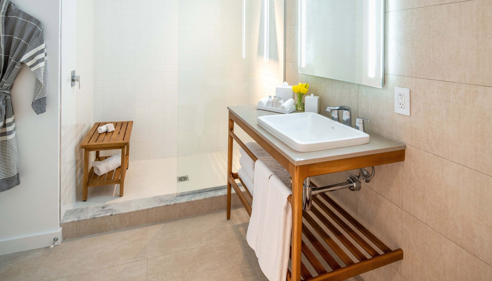 Zimmer - The Sarasota Modern a Tribute Portfolio Hotel