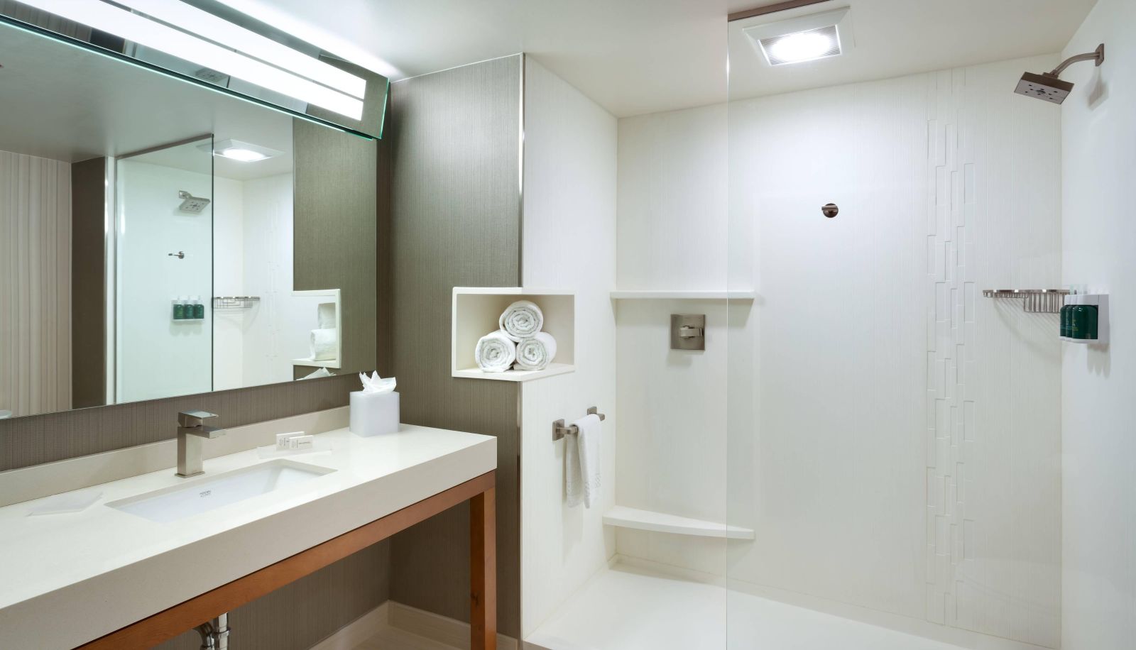 Zimmer - Courtyard by Marriott Los Angeles LAX Hawthorne