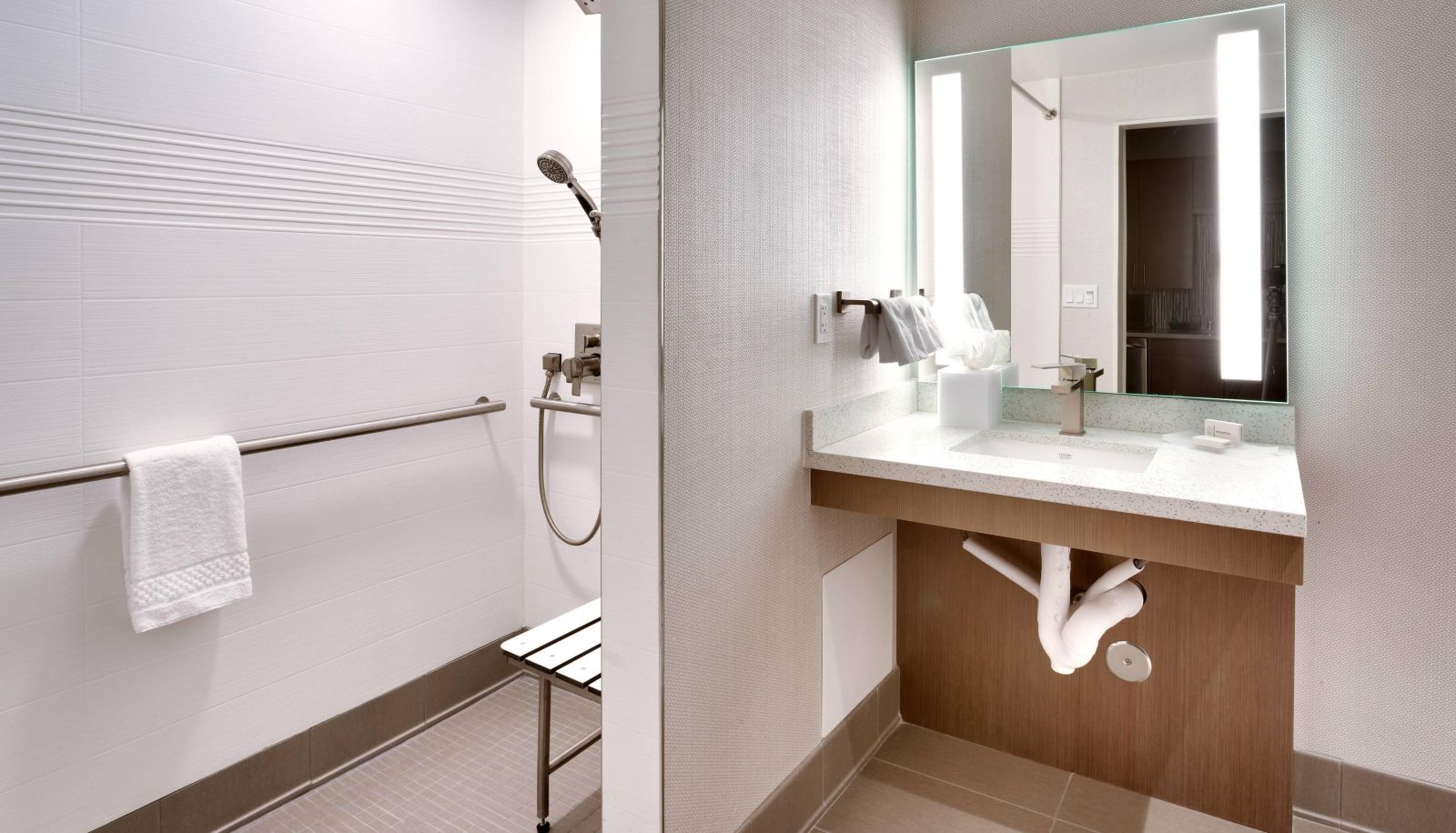 Zimmer - TownePlace Suites by Marriott Los Angeles LAX Hawthorne