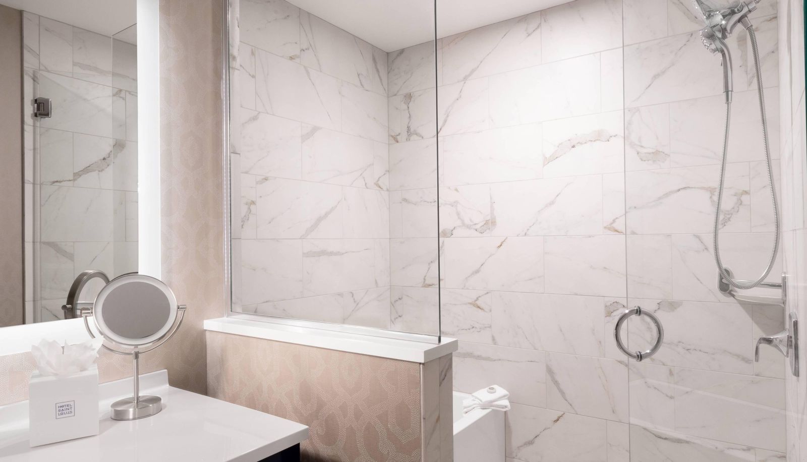Chambre - HOTEL SAINT LOUIS