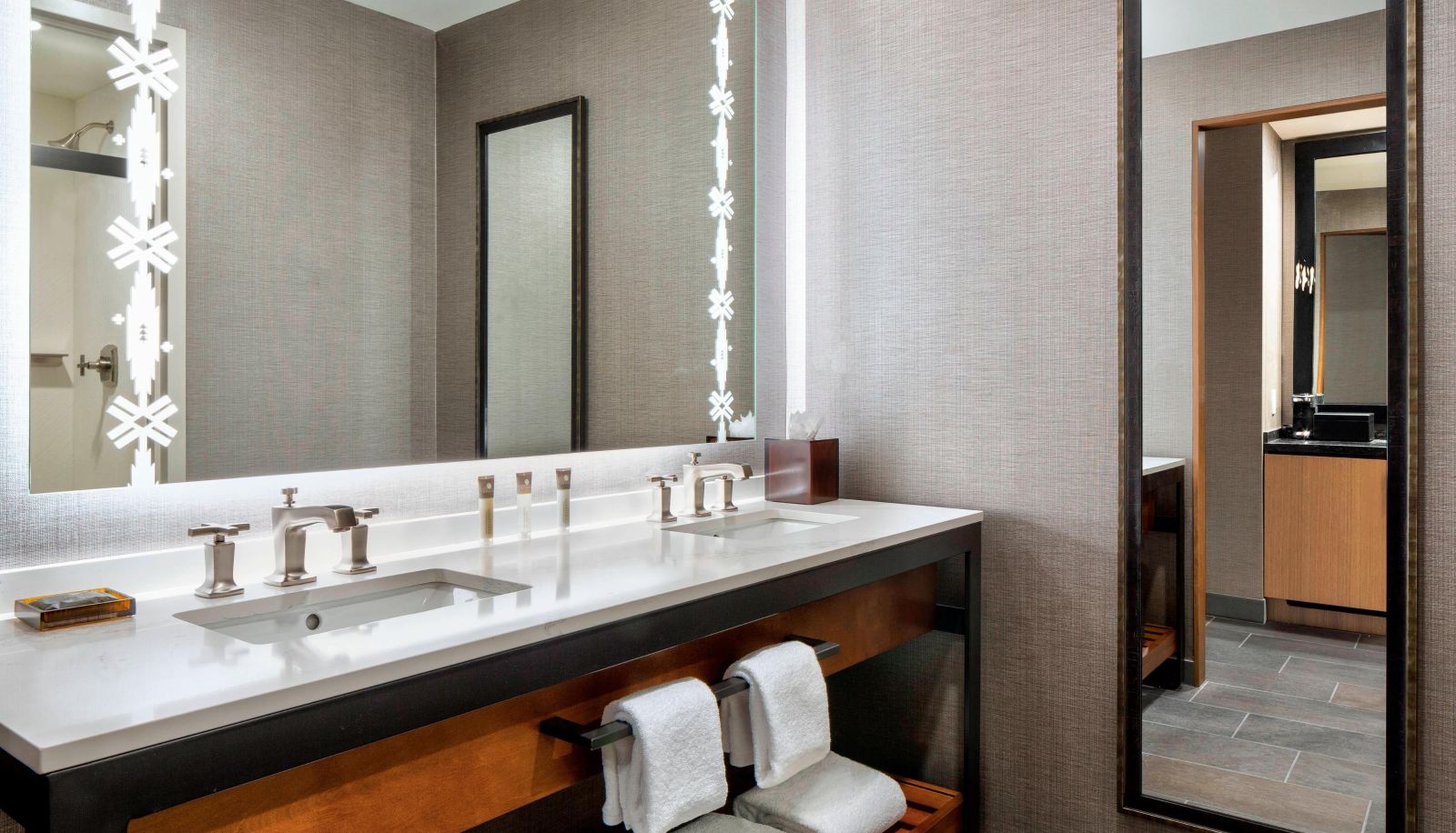 Chambre - Gaylord Rockies Resort and Convention Center