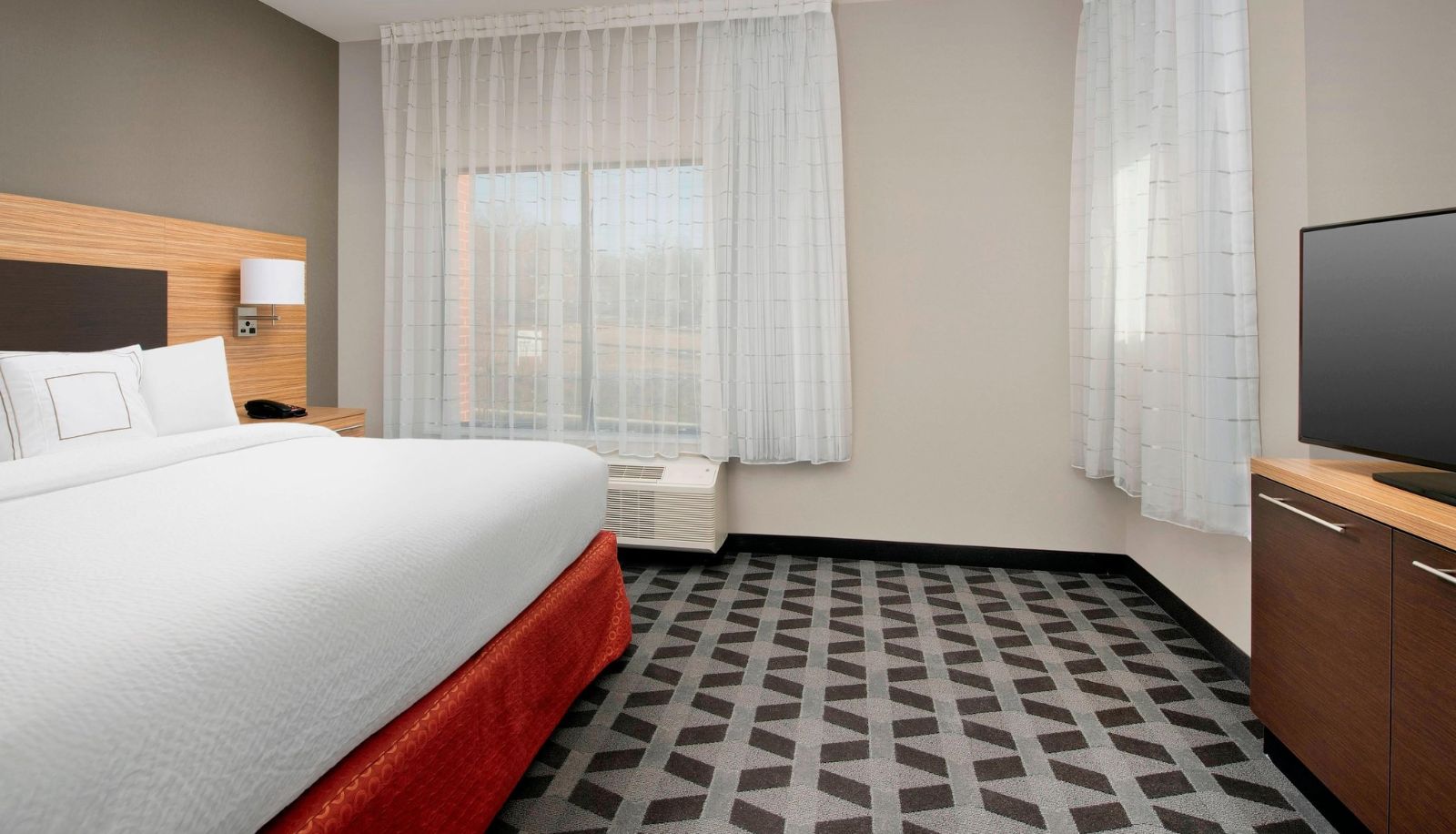 Zimmer - TownePlace Suites by Marriott College Park