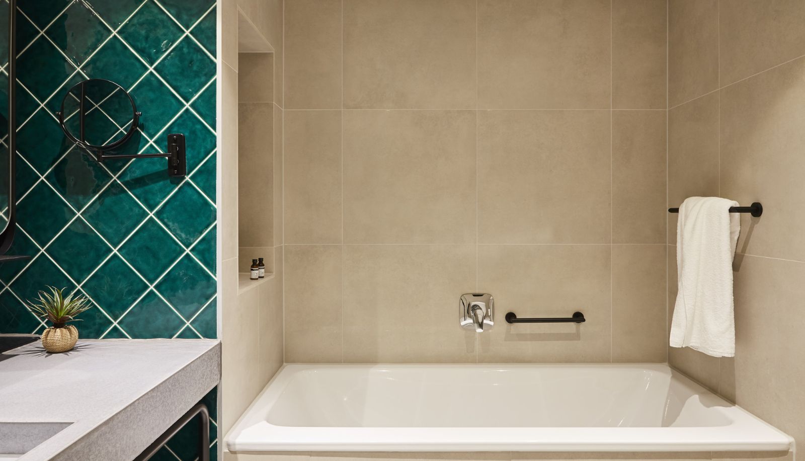 Zimmer - Hotel Indigo BERLIN - EAST SIDE GALLERY by IHG