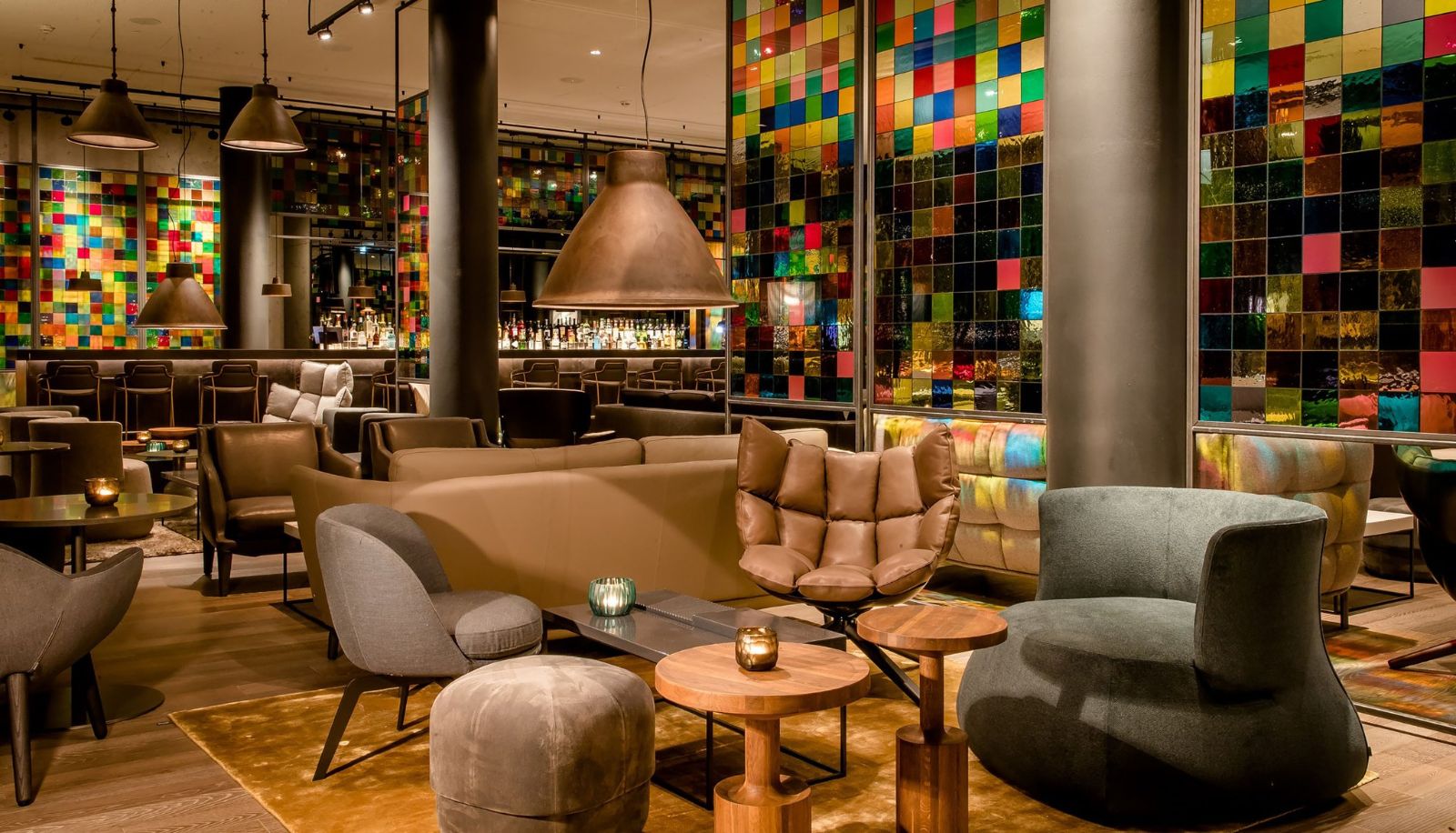 Bar - Motel One Köln-Neumarkt