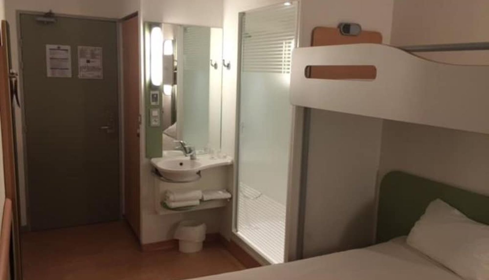 Dreibettzimmer - ibis budget Deauville