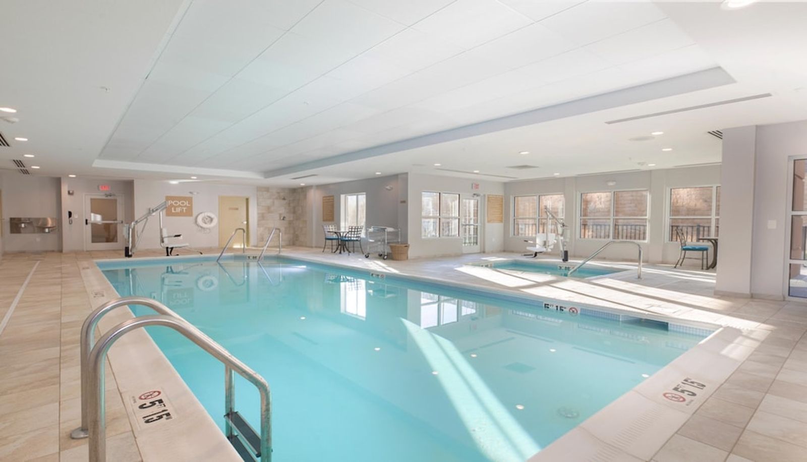 Piscina - Candlewood Suites DUMFRIES - QUANTICO by IHG