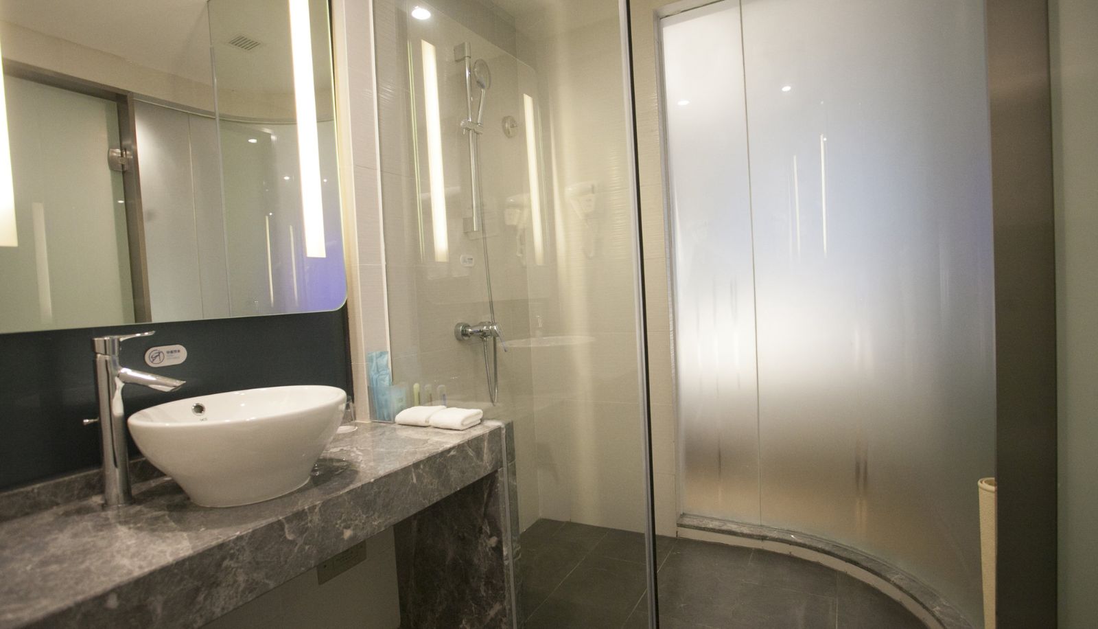 Room - Holiday Inn Express XIAMEN CITY CENTER by IHG