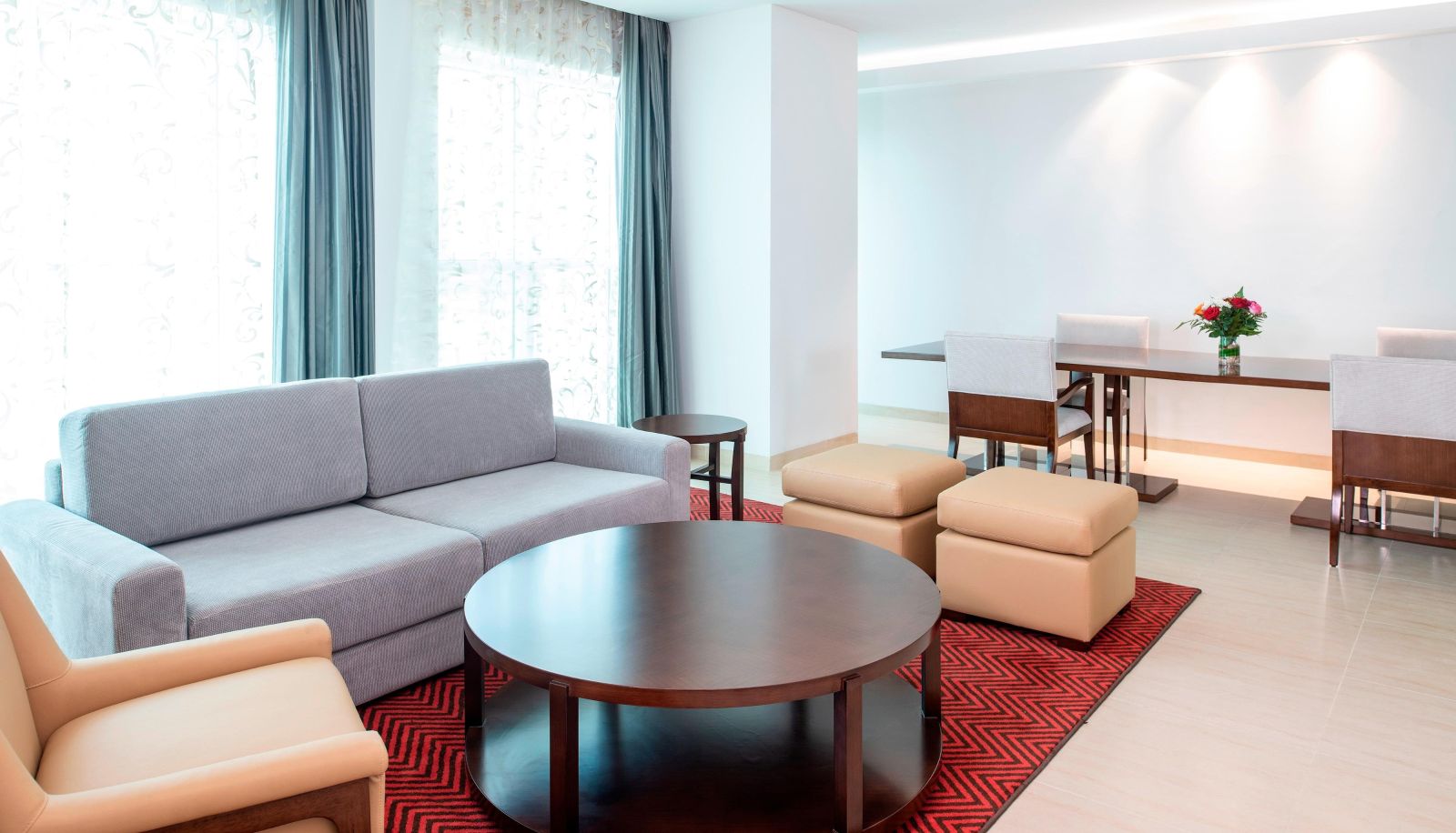 Habitación - Four Points by Sheraton Sharjah