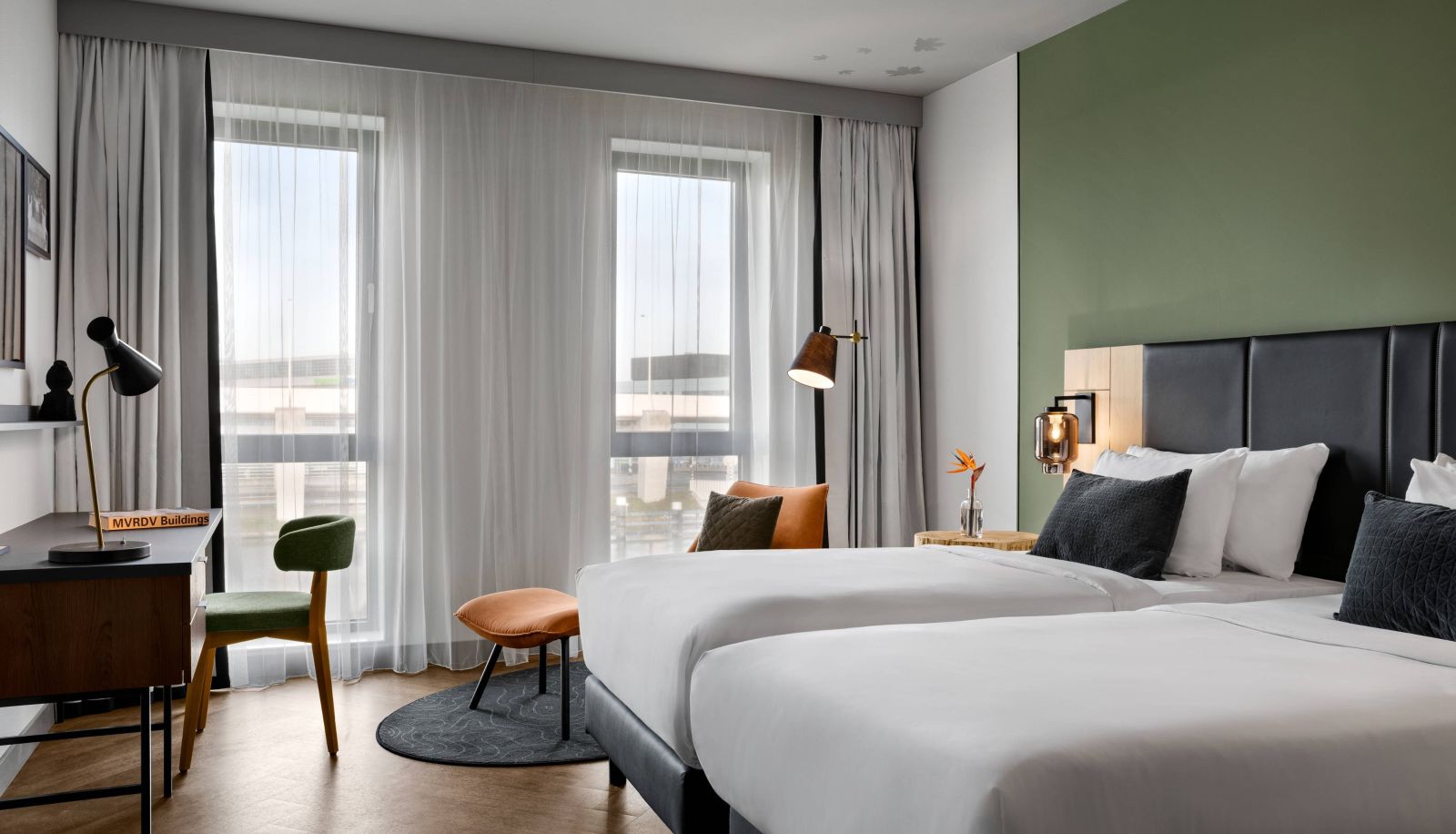 Room - Renaissance Amsterdam Schiphol Airport Hotel
