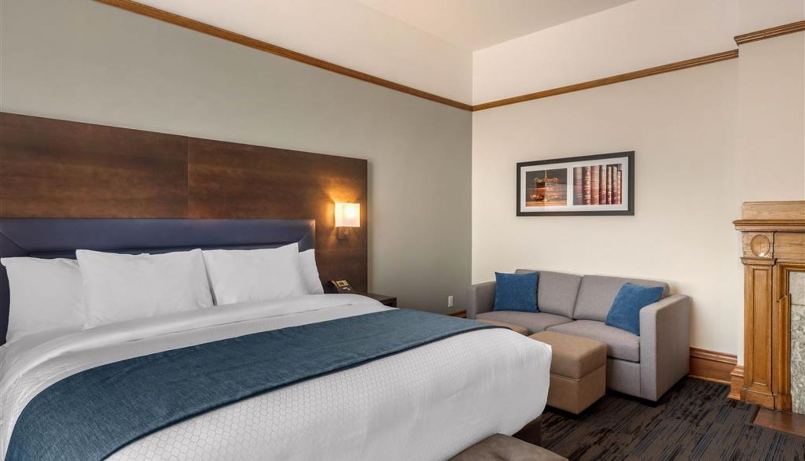 Room - The Courthouse Hotel an Ascend Collection Hotel