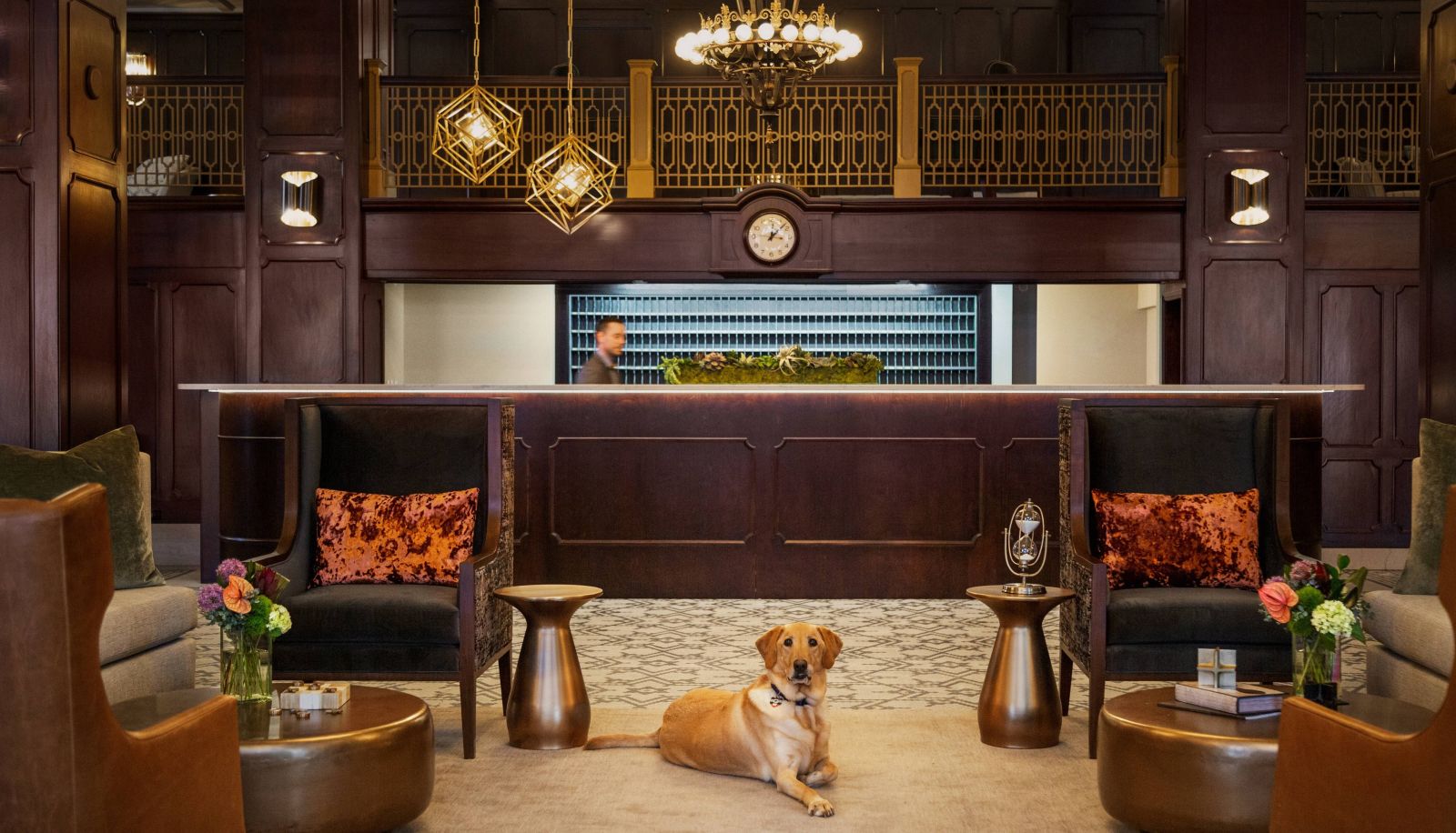 Lobby - Hotel Northland Autograph Collection