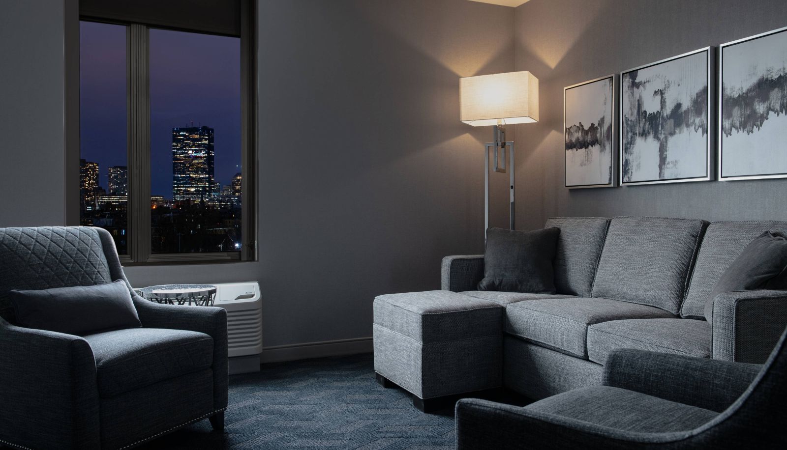 Camera - Residence Inn Boston Downtown-South End