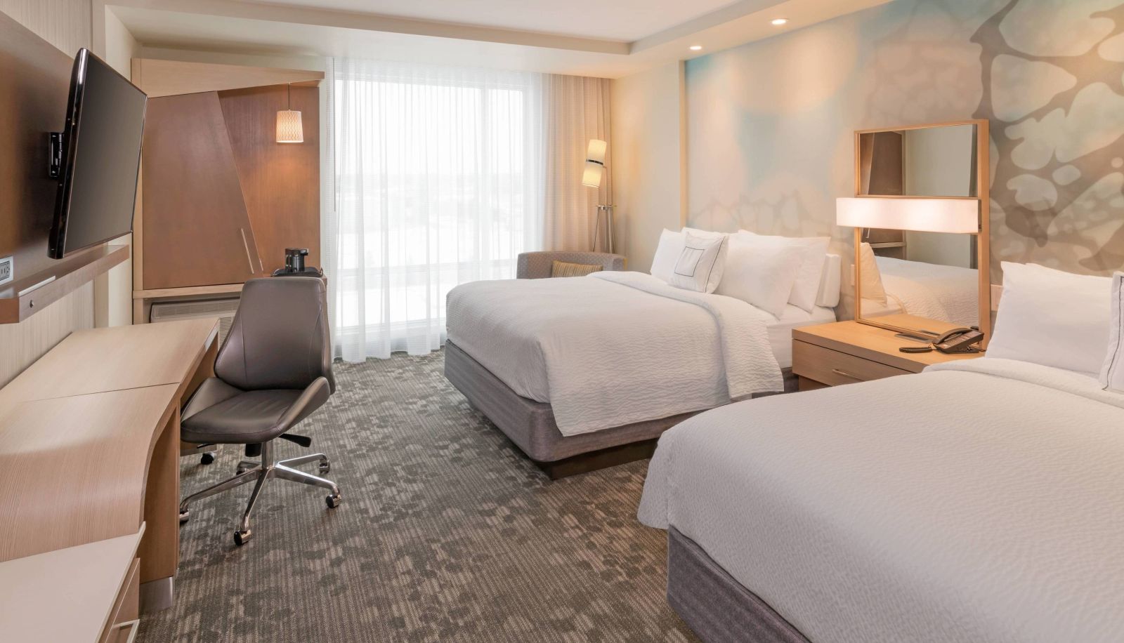 Zimmer - Courtyard by Marriott Burlington