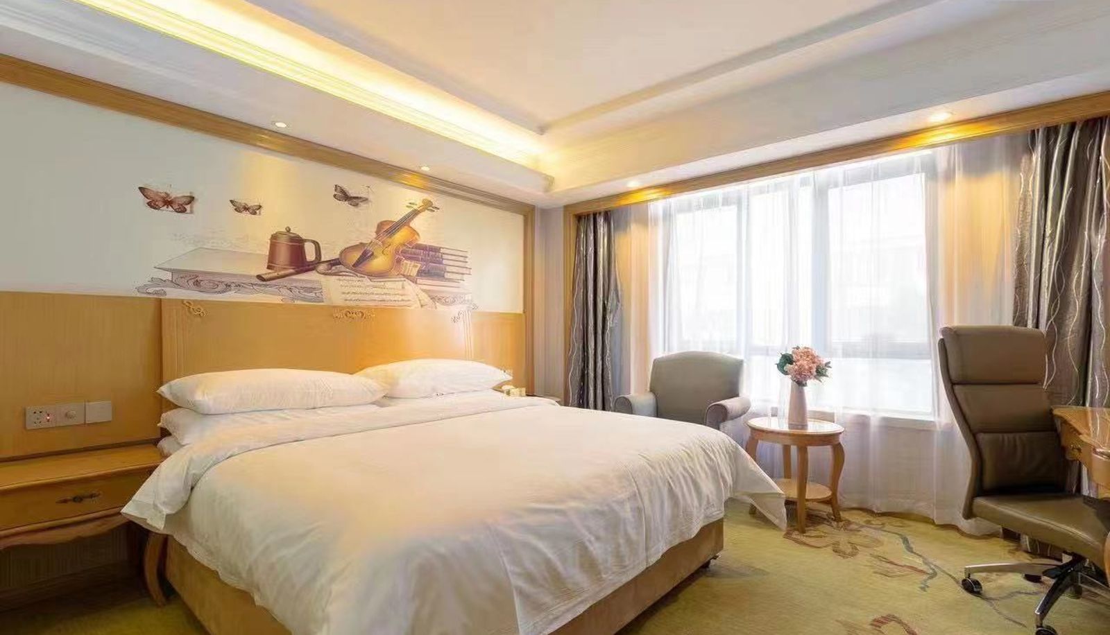 Room - Vienna International Hotel Shanghai Yanggao North Shanghai New International Expo Center
