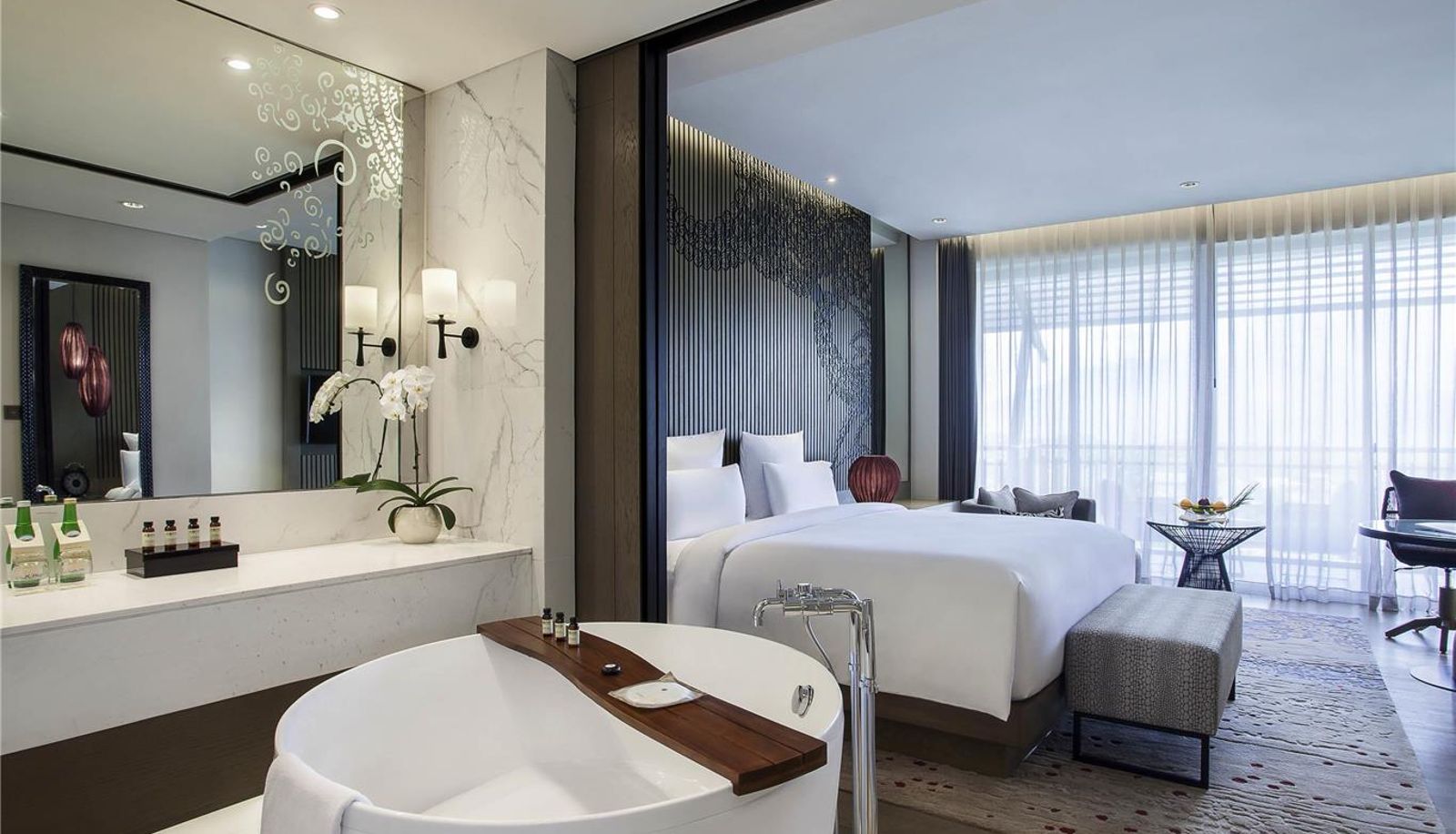 Suite - Pullman Ciawi Vimala Hills Resort Spa & Convention