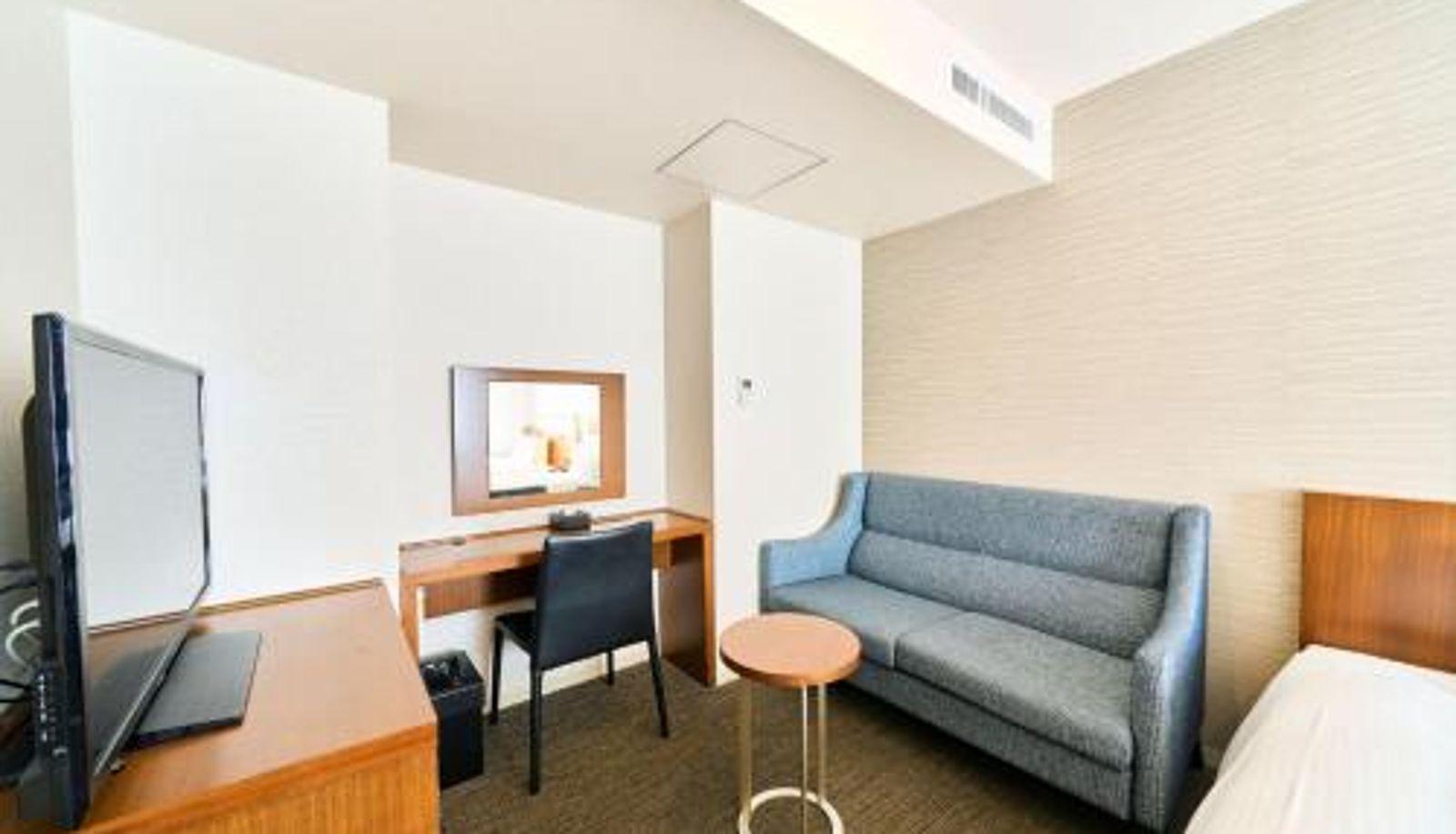 Camera - Richmond Hotel Tokyo Shiba
