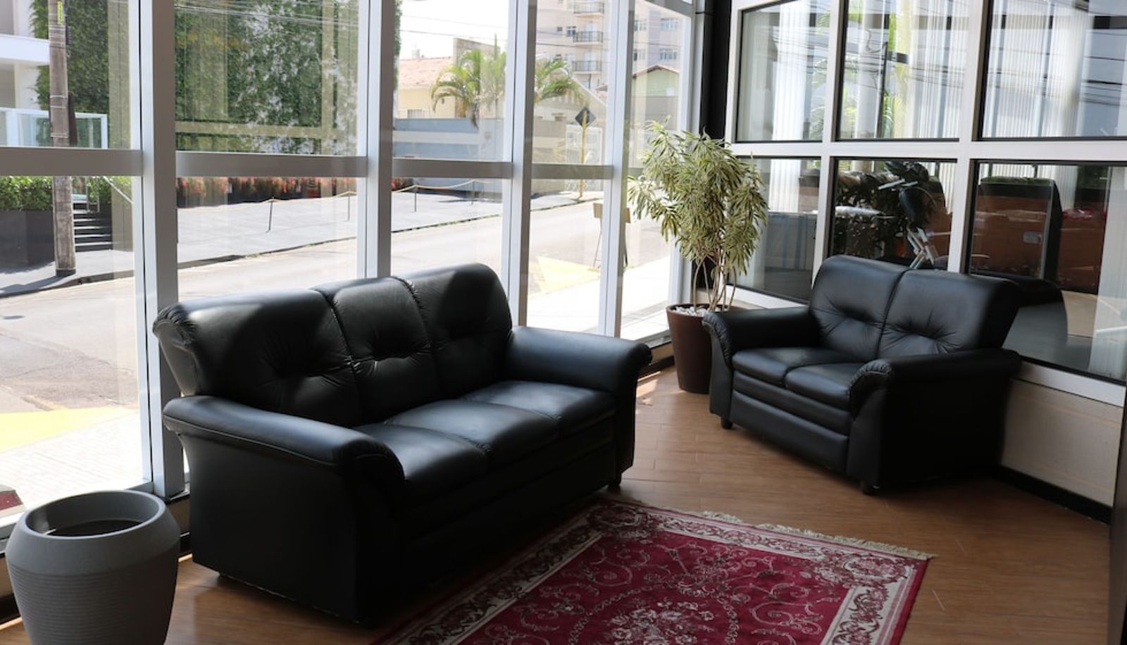 Sala - Riellis Center Hotel