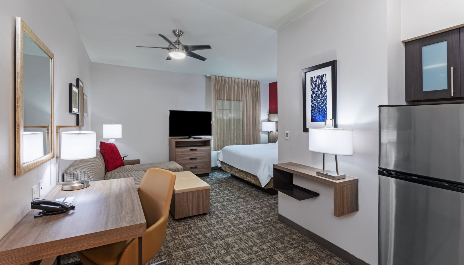 Zimmer - Staybridge Suites IAH AIRPORT EAST by IHG
