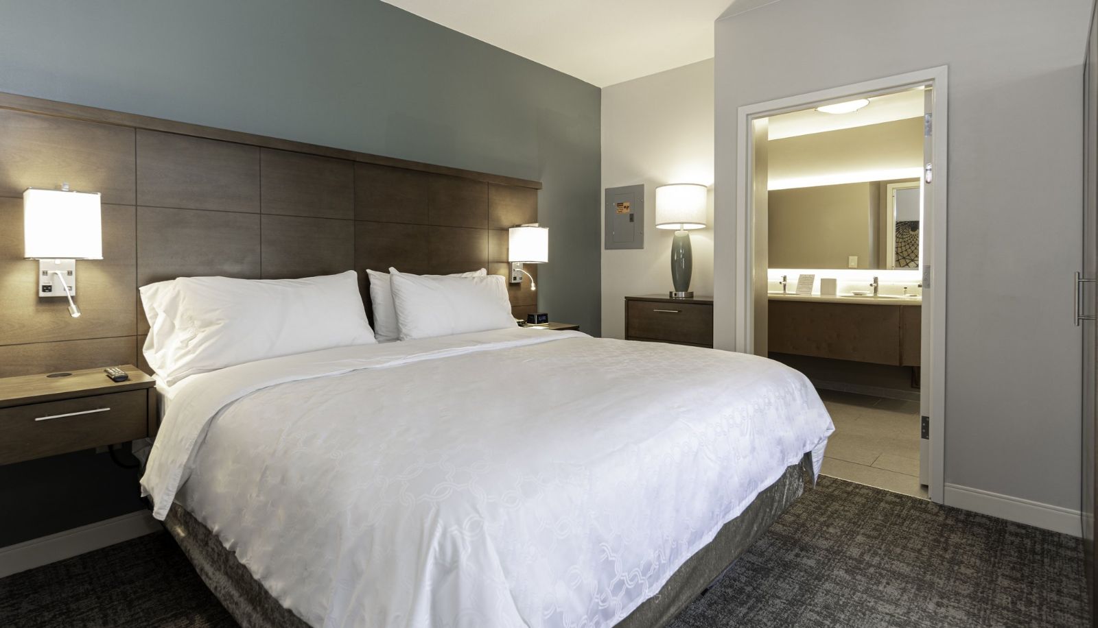 Room - Staybridge Suites MONTGOMERY - DOWNTOWN by IHG