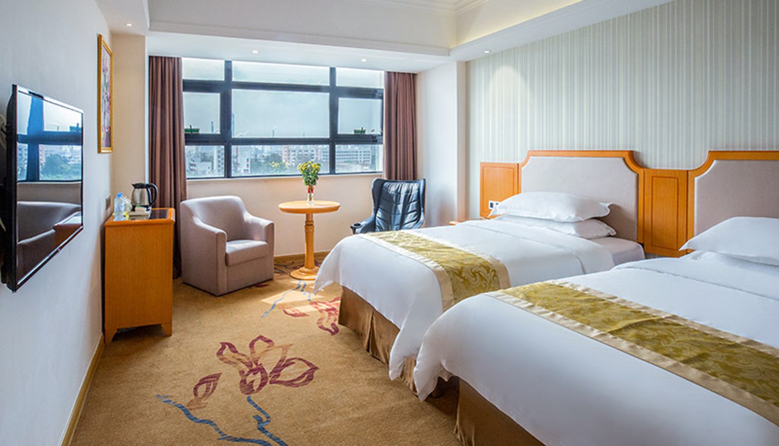 Zimmer - Vienna SanHao Hotel (Guangdong Maoming Yanjiang Building Hotel) Maoming Yanjiang Building