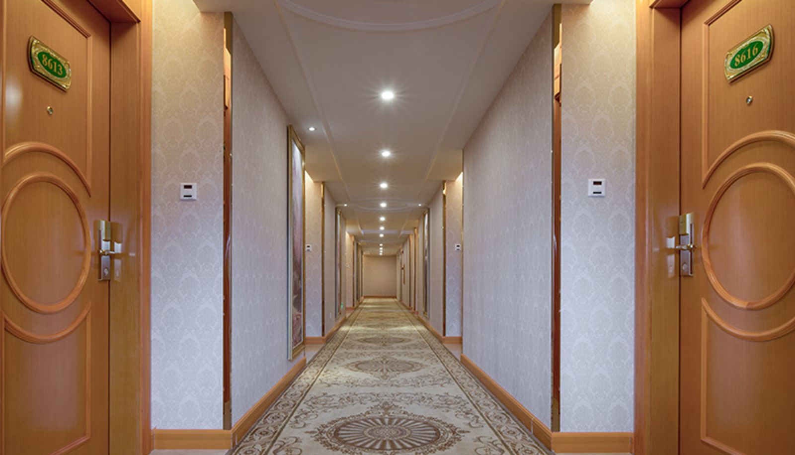Buitenaanzicht - Vienna Classic Hotel (Shenzhen Jixiang Subway Station Hotel) Shenzhen Jixiang Metro Staion