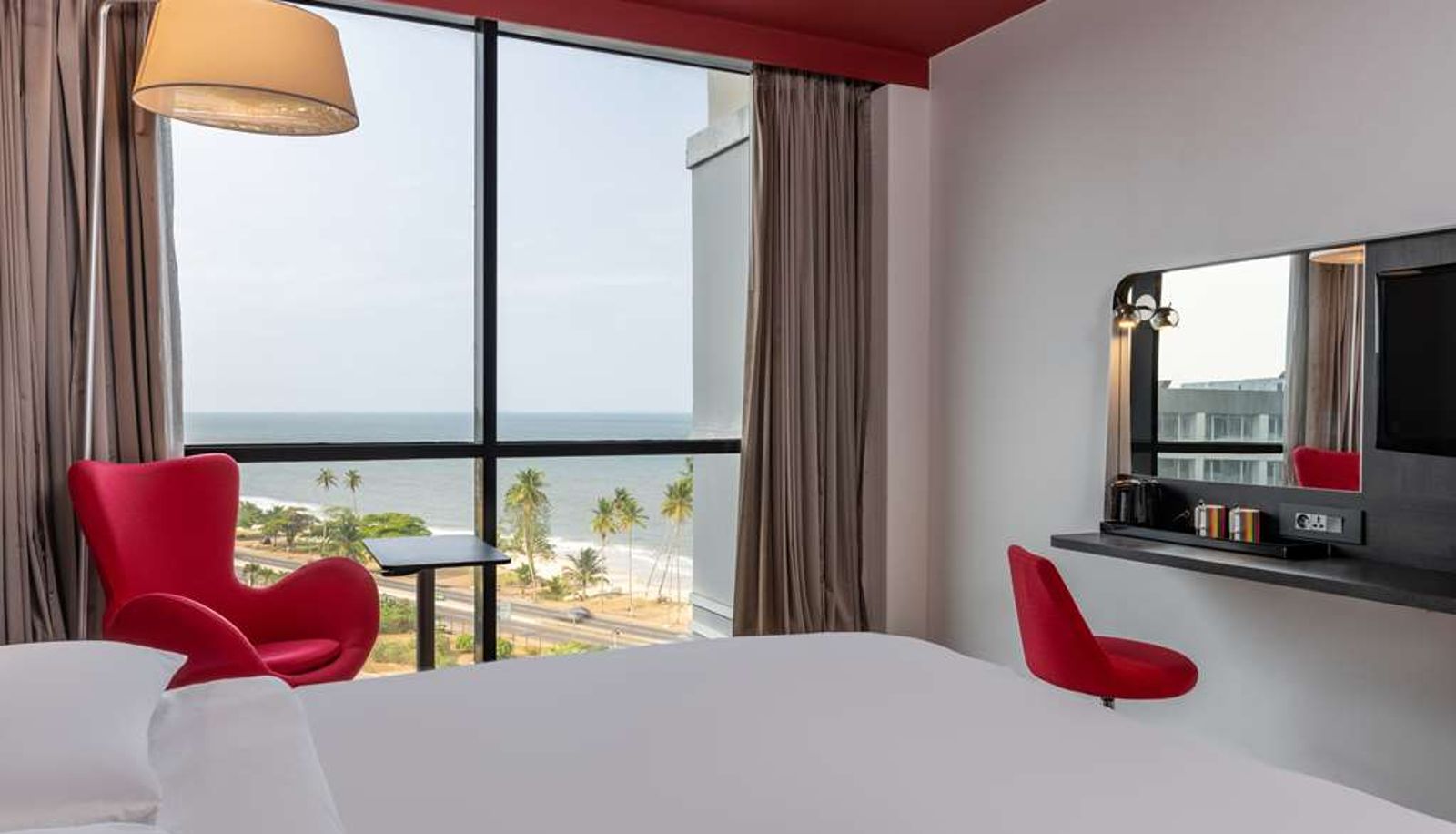 Suite - Park Inn by Radisson Okoume Palace Libreville