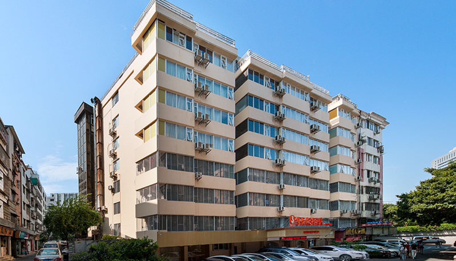 Widok na zewnątrz - Vienna Sanhao Hotel Guangzhou Jichang Road Wanda Plaza Hotel Guangyuan Passenger Station Branch