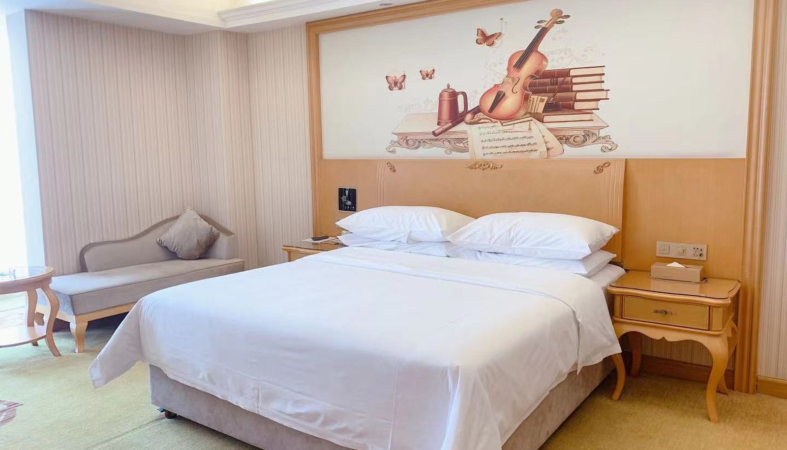 Zimmer - Vienna Hotel (Luoyang Jiudu Road Wanda Hotel) Luoyang Jiudu Road