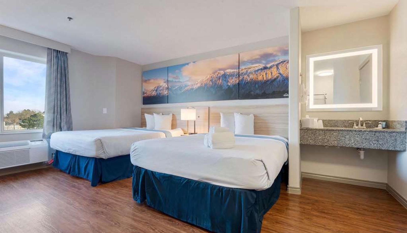 Camera - Days Inn by Wyndham Thornton
