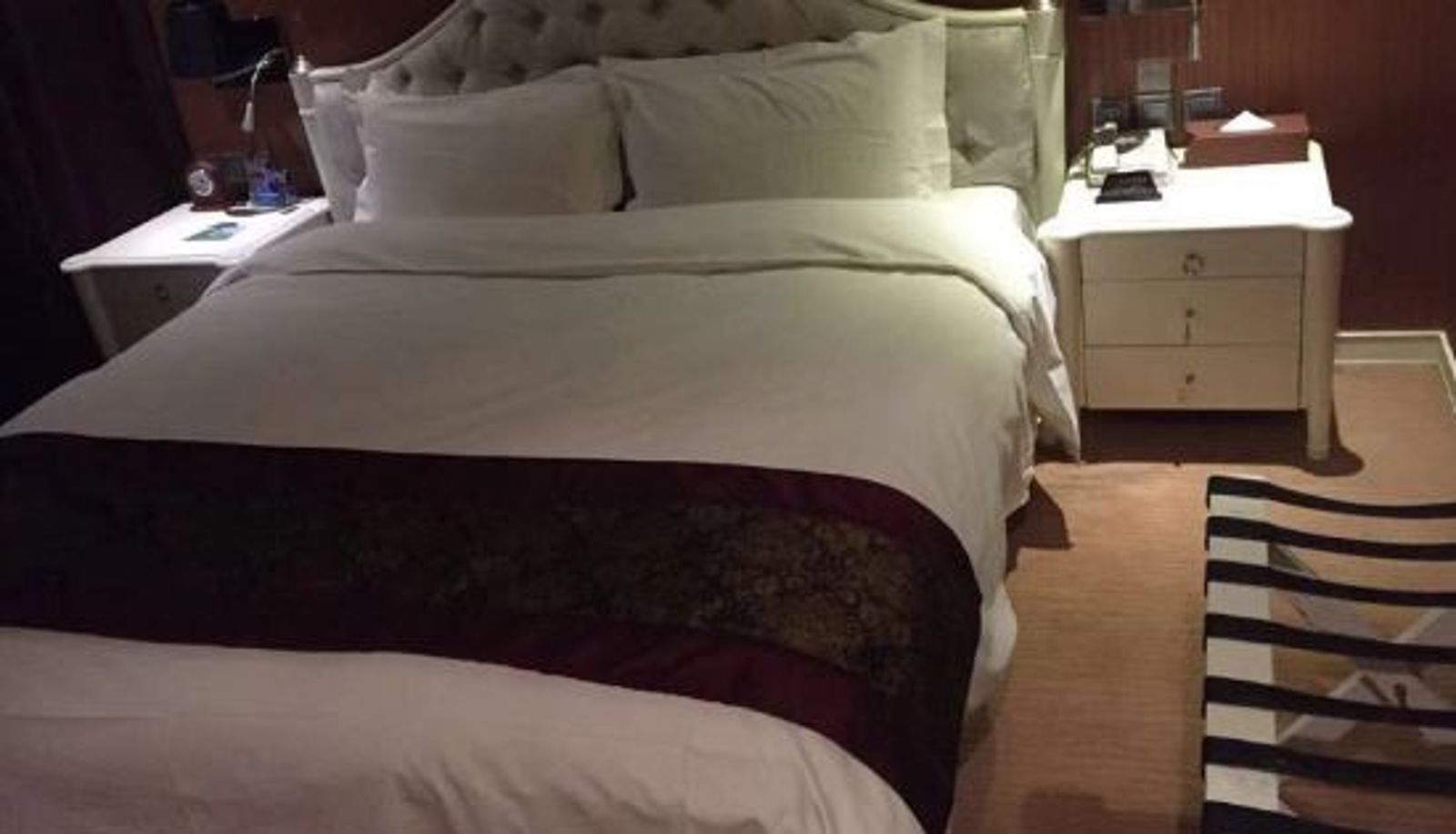 Chambre - Metropark Hotel
