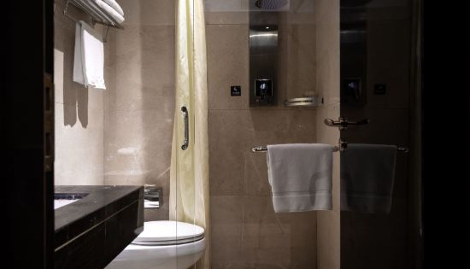Camera - Metropark Hotel Yancheng