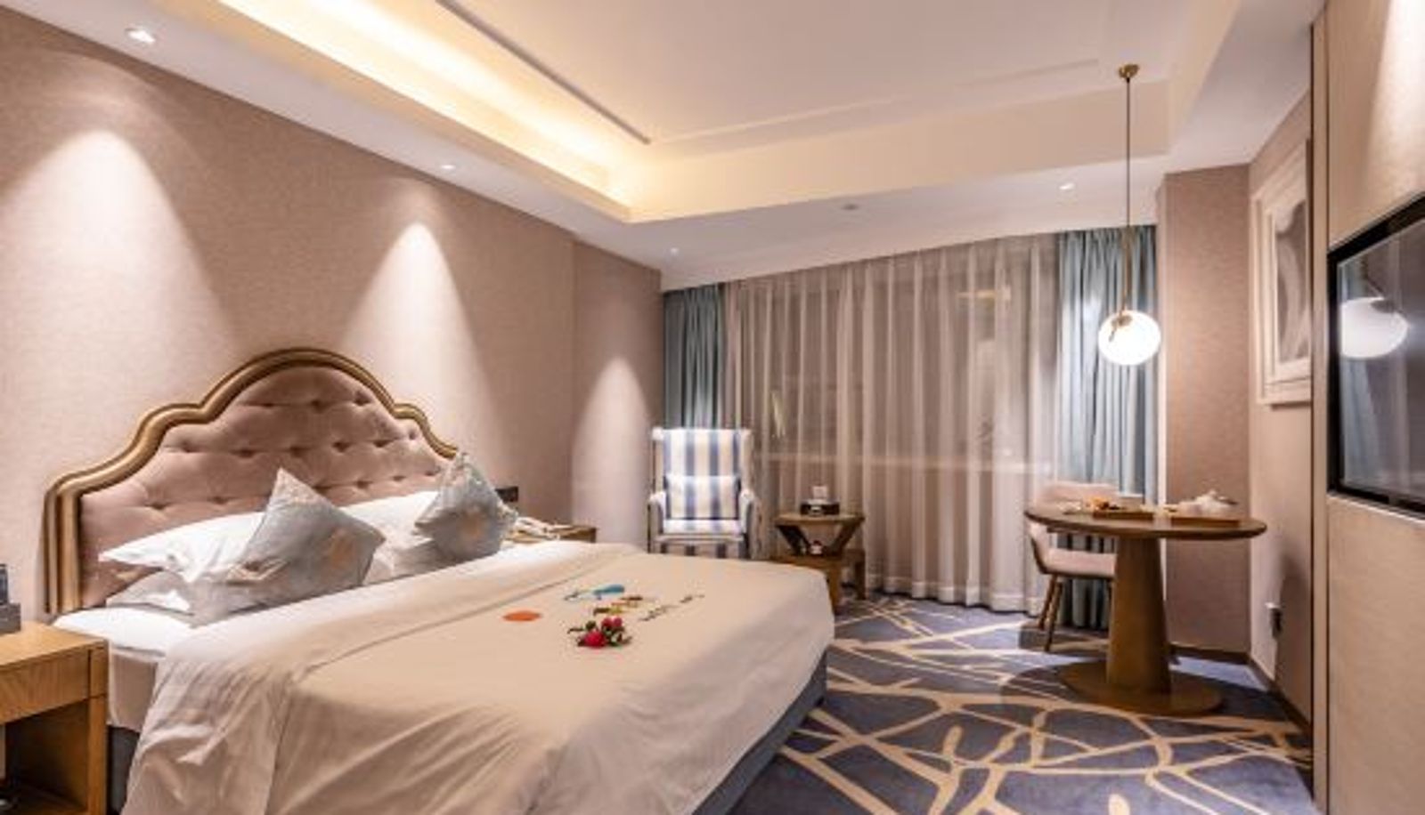 Zimmer - Sunny Hotel