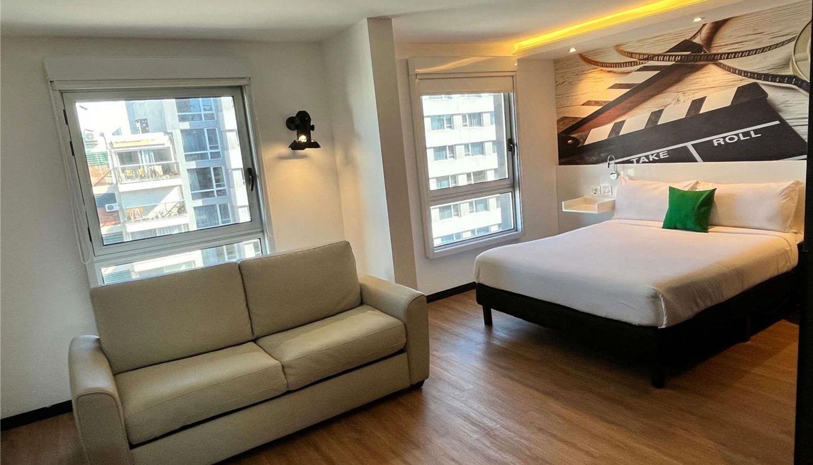 Suite - ibis Styles Montevideo Biarritz