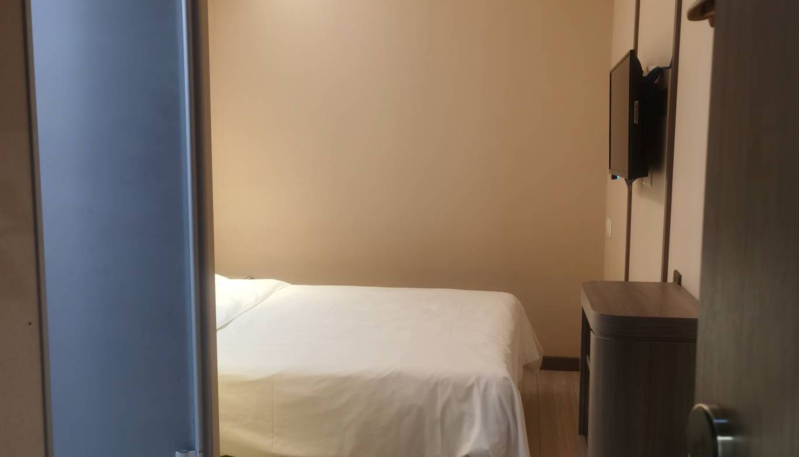 Camera - Hanting Beijing Huangcun Zaoyuan Subway Station Hotel