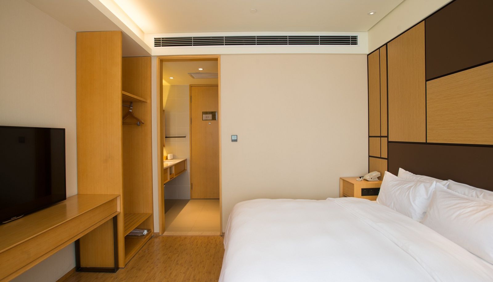 Room - All season Zhengzhou navigation West Road Hotel