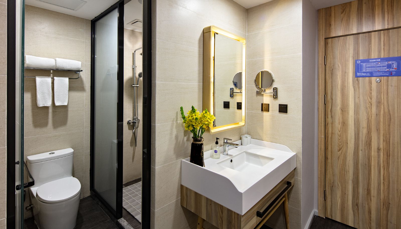 Zimmer - Hanting Youjia Guilin Zhengyang Pedestrian Street Hotel