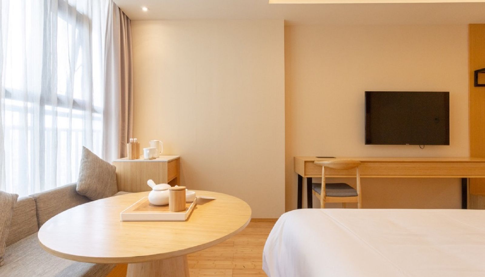 Camera - All season Haikou Hongcheng Lake Hotel
