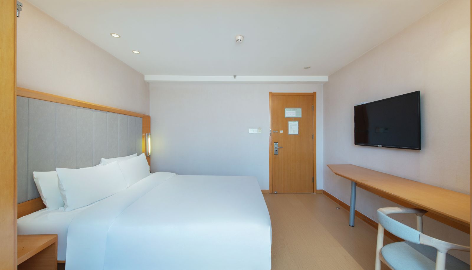 Zimmer - All season Urumqi Friendship Hotel