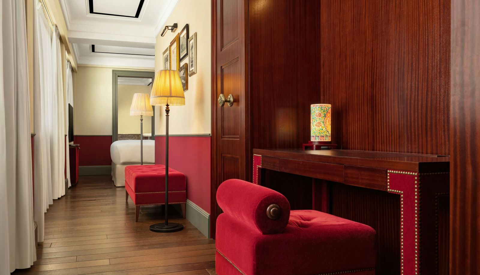 Kamer - Maxwell Reserve SIngapore Autograph Collection