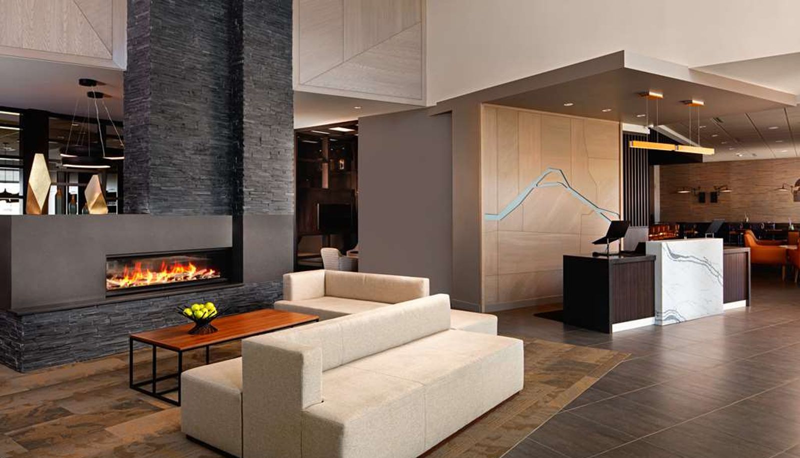 Hall - Hyatt Place Calgary Airport