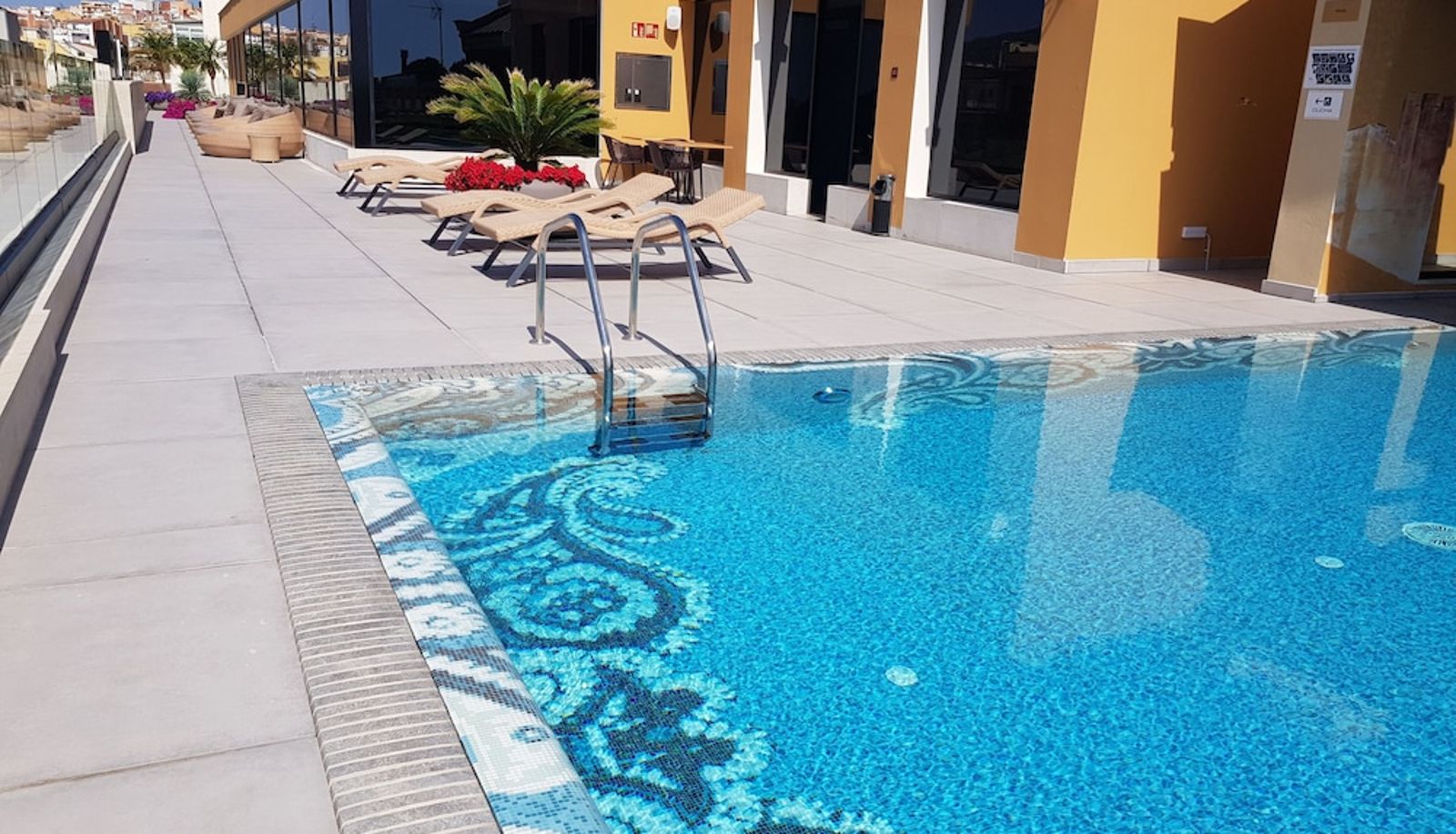 Pool - Elke Spa Hotel