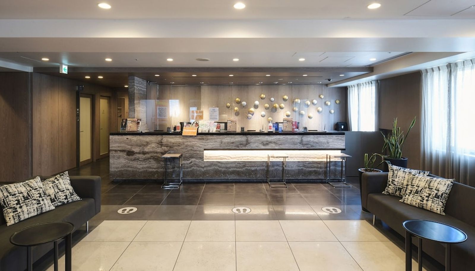 Recepción - Vessel Inn Shiga Moriyama Station