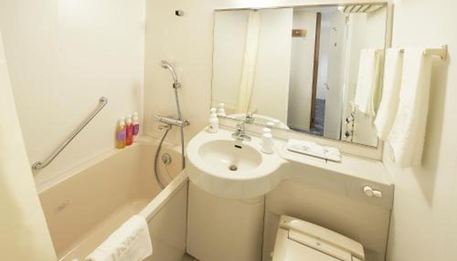 Badezimmer - Sotetsu Fresa Inn Ueno-Okachimachi