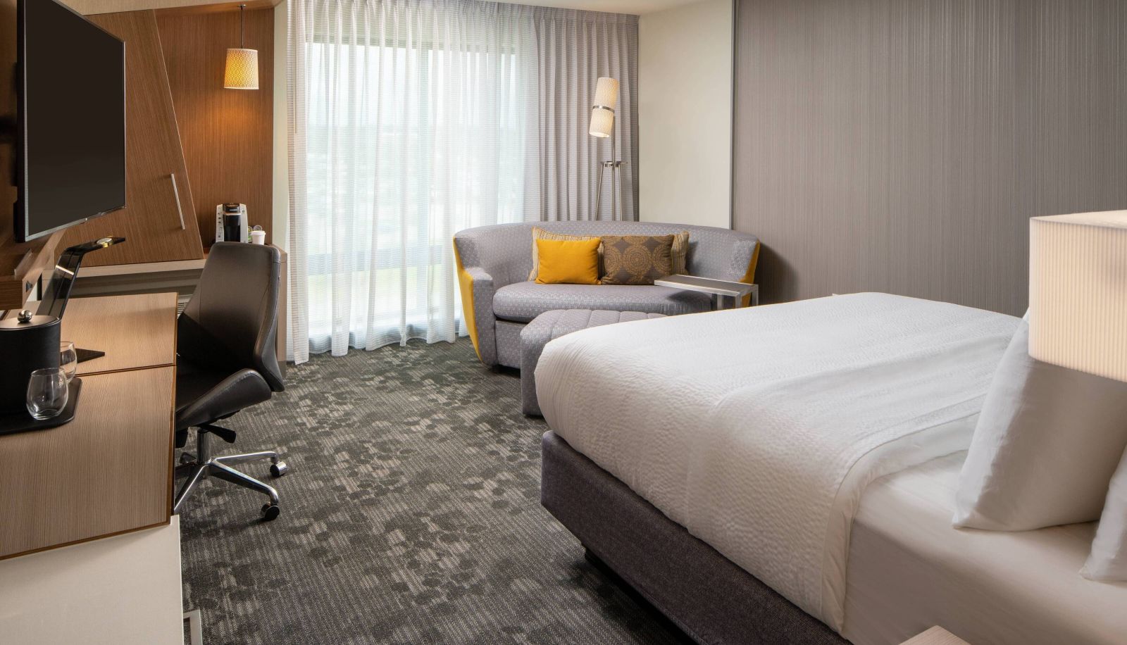 Kamer - Courtyard by Marriott Lafayette South
