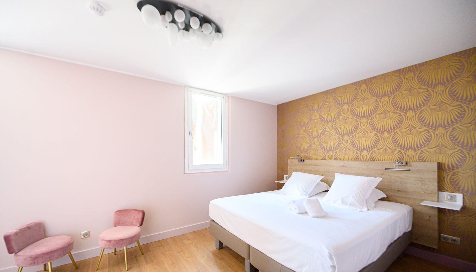 Grand Hotel Dauphine Toulon Great prices at HOTEL INFO