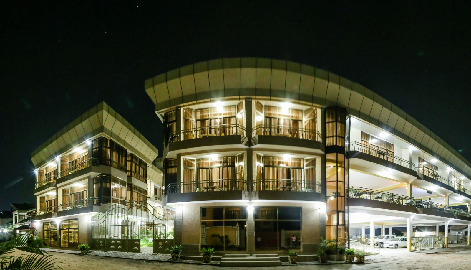 TIGER'S APARTMENT HOTEL 4 HRS star hotel in Bujumbura