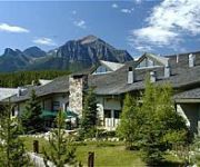 Photo of the hotel Lake Louise Inn