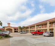 Photo of the hotel Red Roof Inn and Suites Houston  Humble/IAH Airport