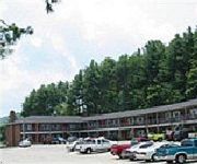 Photo of the hotel Red Carpet Inn Boone